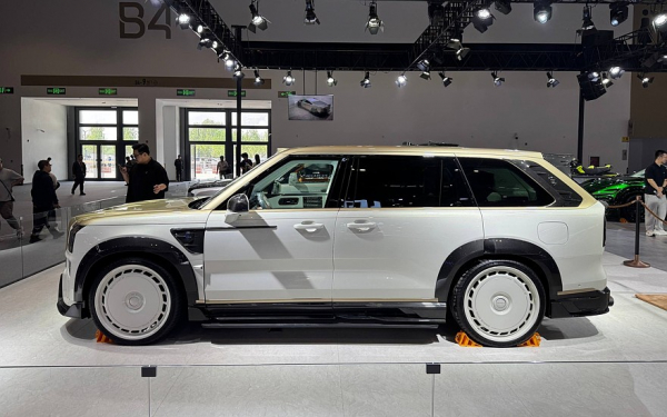 Mansory добралась до «китайцев» и сделала царский Zeekr 9X Mansory добралась до «китайцев» и сделала царский Zeekr 9X
