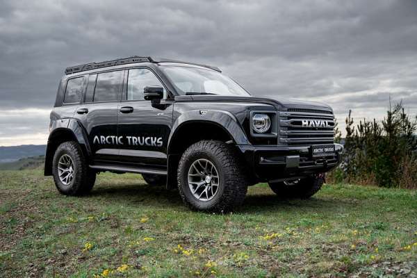 Внедорожник Haval H9 получил в России суровую версию AT35 от Arctic Trucks