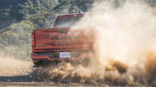 Ram 1500 Direct Connection by Roush: масл-трак начального уровня с атмосферным V8