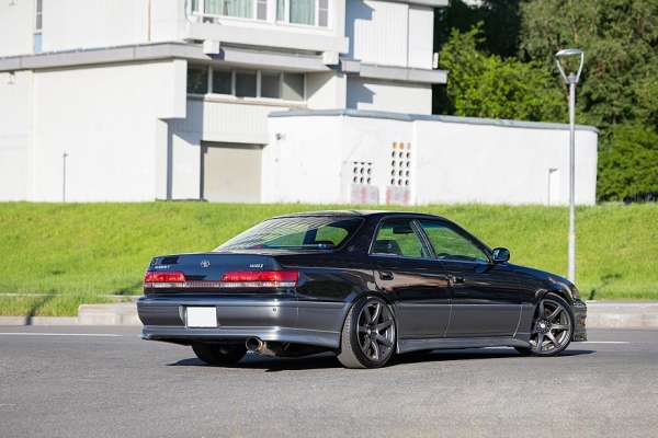 А он действительно хороший: опыт владения Toyota Mark II (Х100) А он действительно хороший: опыт владения Toyota Mark II (Х100)