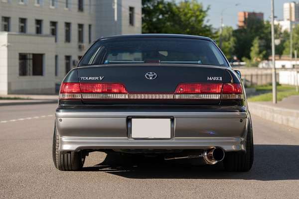 А он действительно хороший: опыт владения Toyota Mark II (Х100) А он действительно хороший: опыт владения Toyota Mark II (Х100)