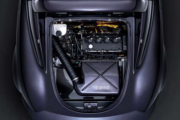 Рестомод Analogue VHPK на базе Lotus Elise S1: водитель по центру и масса менее 600 кг