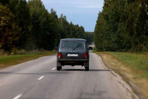 Подъем на холостых: первый тест-драйв Niva Legend 1.8